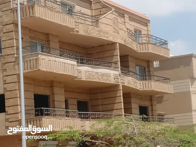 250m2 4 Bedrooms Apartments for Sale in Cairo Fifth Settlement