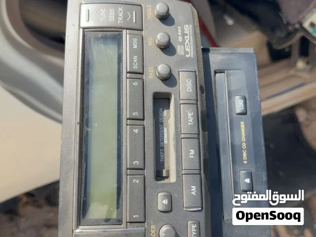 للبيع قطع غيار السيارات