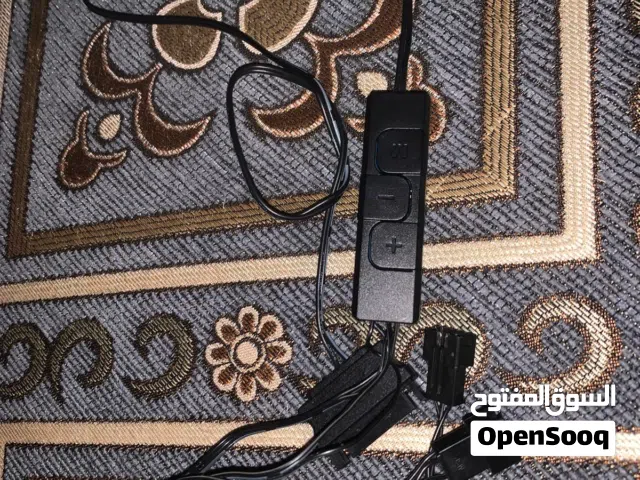 للبيع ARGB FAN CONTROLLER جديد سعره ايه مكان فوق 4 دينار للبيع فقط ب 2.5