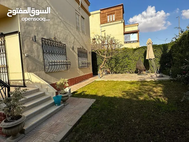 250 m2 3 Bedrooms Apartments for Rent in Cairo Fifth Settlement