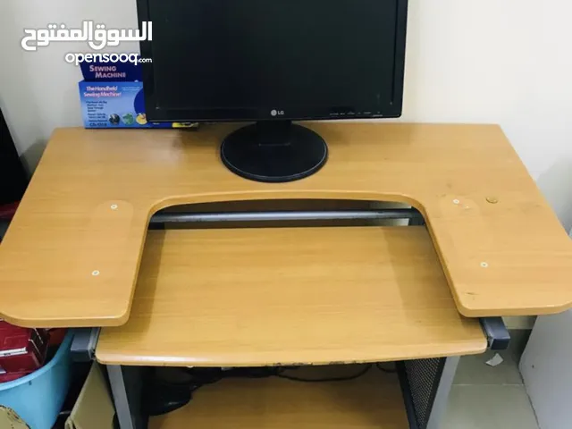  LG monitors for sale  in Southern Governorate
