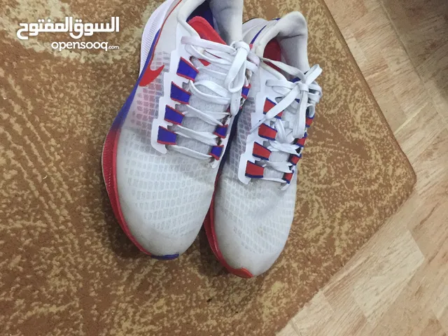 42.5 Sport Shoes in Amman