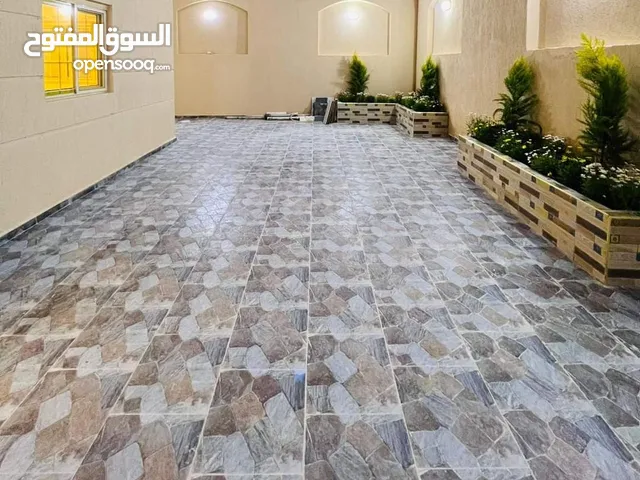 250m2 3 Bedrooms Villa for Sale in Giza Sheikh Zayed