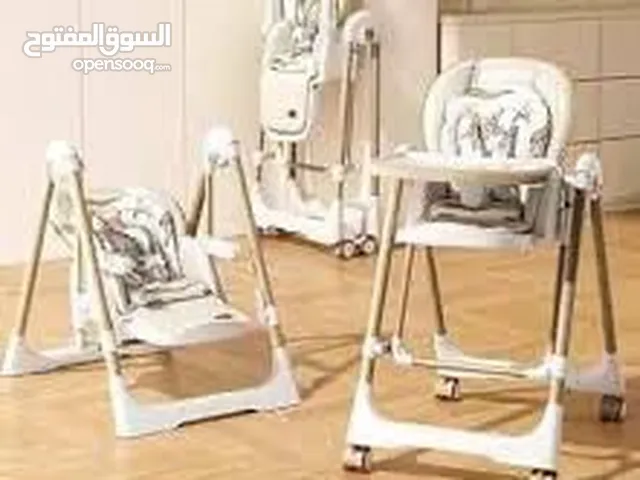 كرسي طعام للأطفال