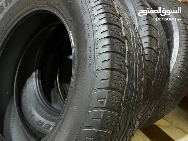 للبيع كاوتش بريدجستون اسباني