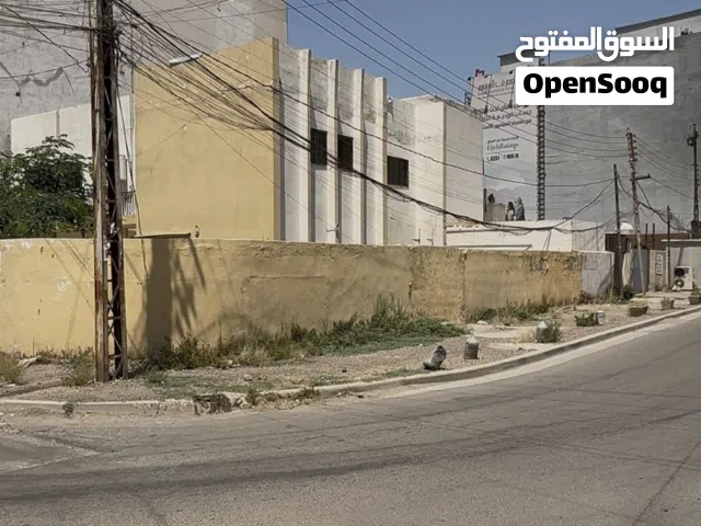 بيت ركن لإيجار في المنصور ملاصق للتجاري يحتوي على 12 غرفه بسعر جيد مقارنه بل موقع