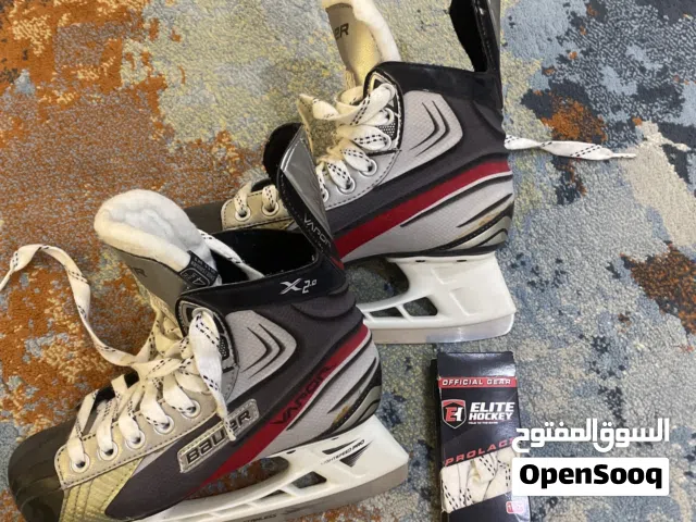 Ice skate shoe bauer