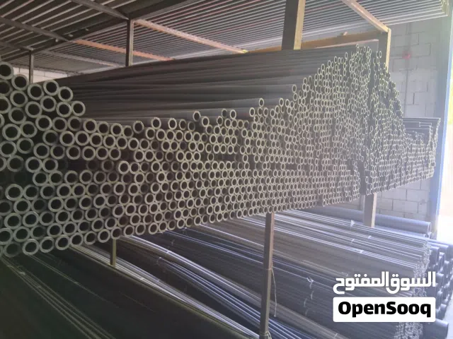 مواسير السباكة والكهرباء والتمديدات