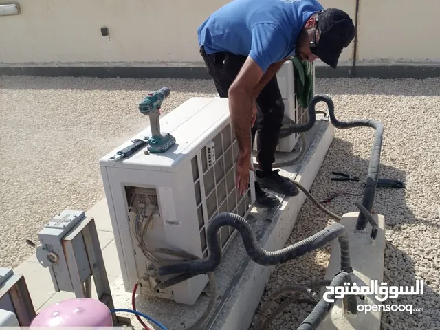 فني اول تكييف لدى كبري الشركات بالمملكة
