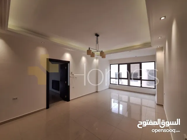 شقة طابق اول للبيع في دابوق بمساحة بناء 270م