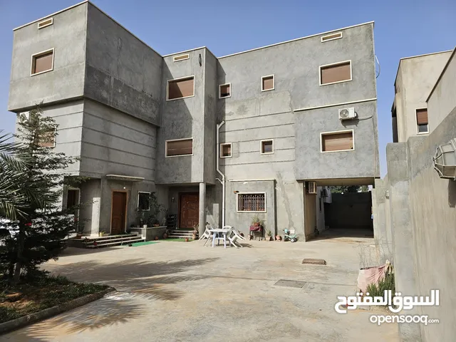 منزل 3طوابق عين زارة قرب مدرسة جابر بن حيان ومسجد الأنصار