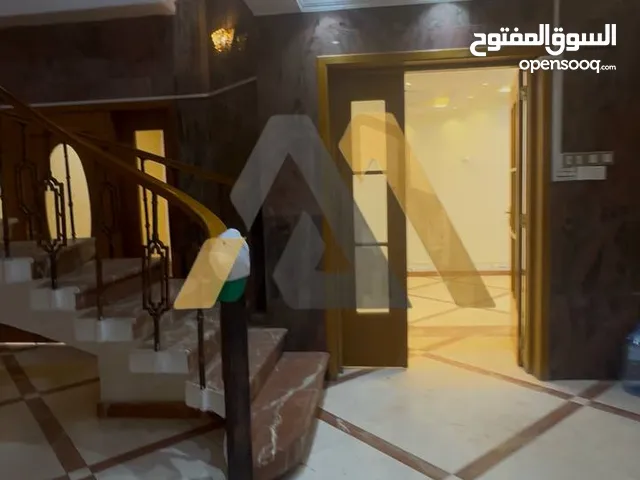 فيلا تجارية للايجــار في البصرة - البراضعية 1200 متر