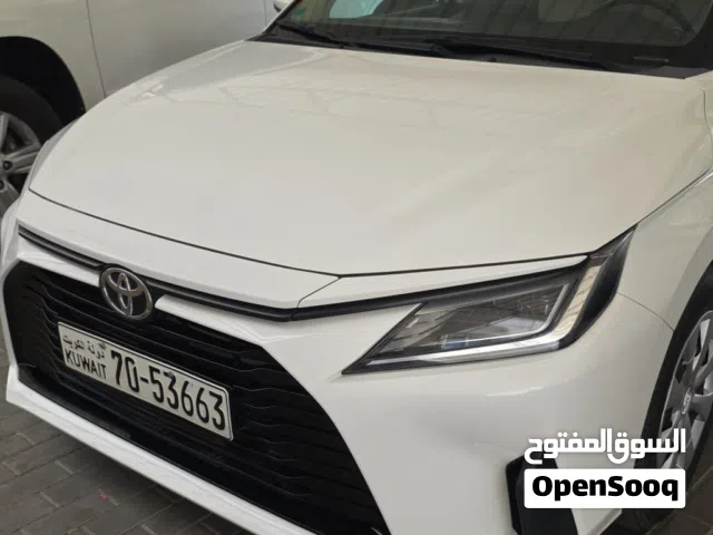 للبيع يارس موديل 2033 صبغ الوكاله ماشيه 205 الف