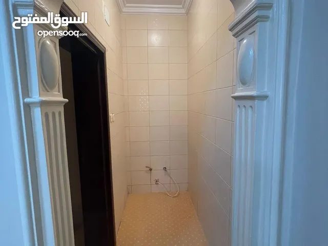 شقة للايجار في المدينه المنوره حي ابو بريقاء