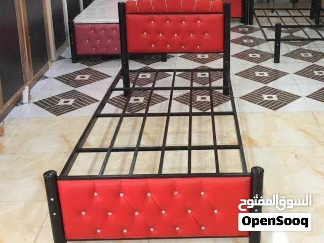 سرير نفر نضيف