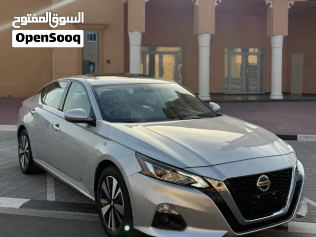 Used Nissan Altima in Ajman