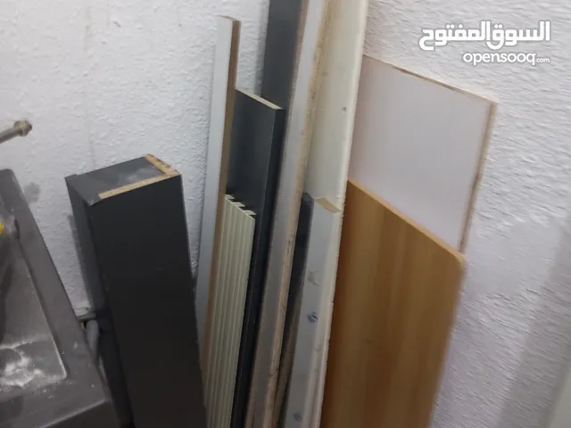 مجموعه اخشاب لامينيت للبيع مع درجتين تفصيل موجودين بطبربور