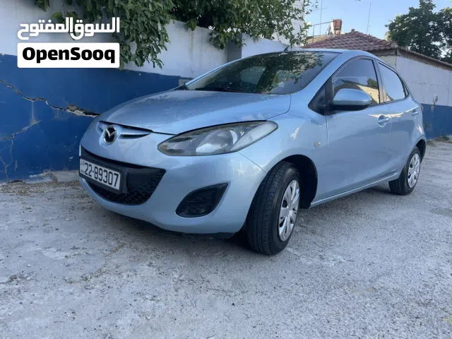 2011 مازدا 2 Touring