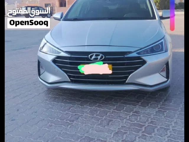 2019 Hyundai Elantra SE
