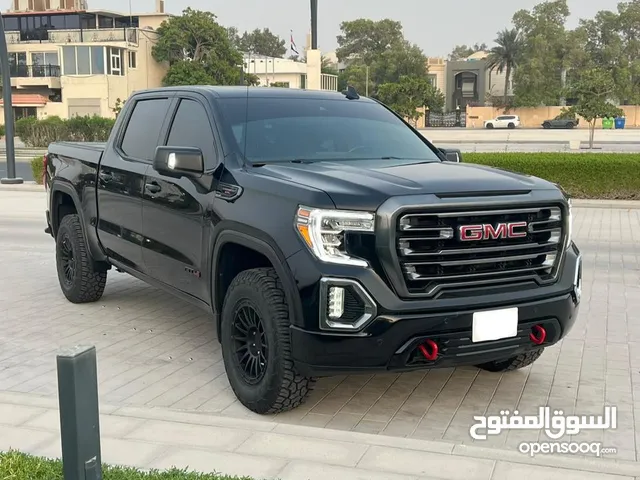 Used GMC Sierra in Dubai