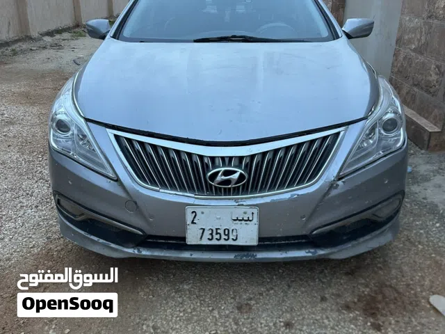 سيارة تبي برمه على بدي محرك كامبيو صاله مشاء الله سعرها حرق فل رقم واحد سياره افاري حاجه عاليه عادي