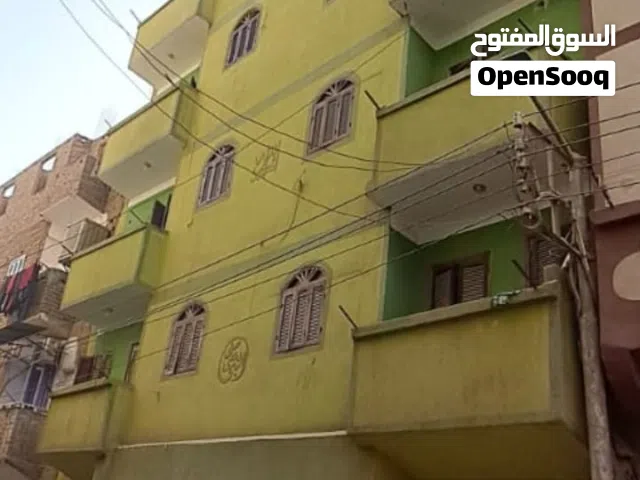 209 m2 3 Bedrooms Apartments for Sale in Qena Shna