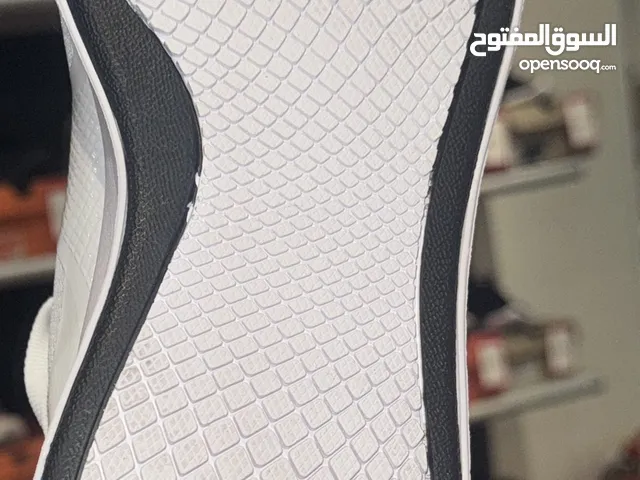 White Sport Shoes in Manama