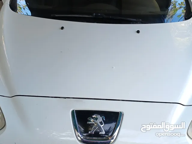 Used Peugeot 308 in Jenin