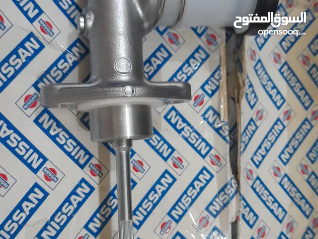 قطع نیسان داتسون قدیم