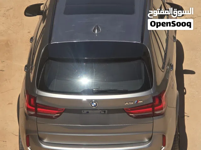 BMW X5 IMMACULAR MINT CONDITION!!! X5 M POWER بحالة ممتازة خالية من العيوب ، بشهادة دار البي ام