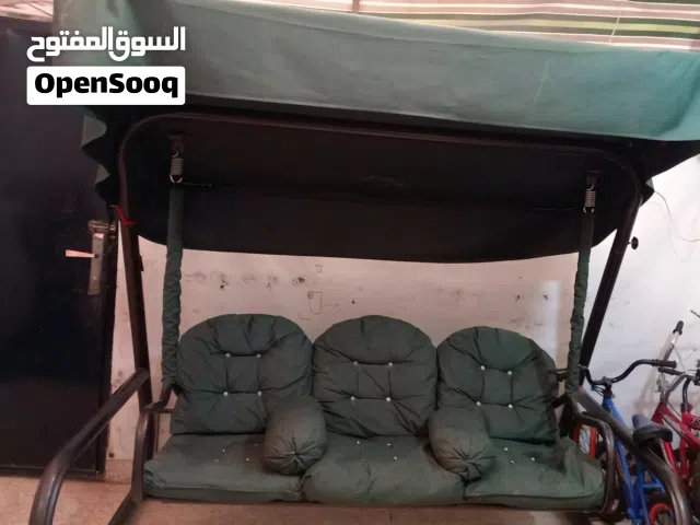 مرجيحه 3 مقاعد نوعيه ثقيله جدا فرش ضد المي للبيع