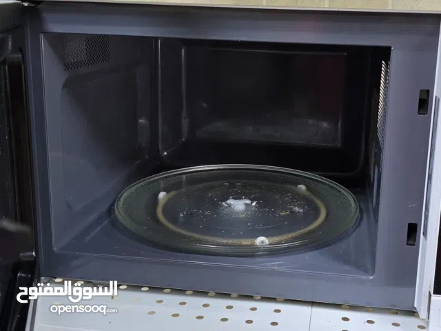 Sharp 30+ Liters Microwave in Ajman