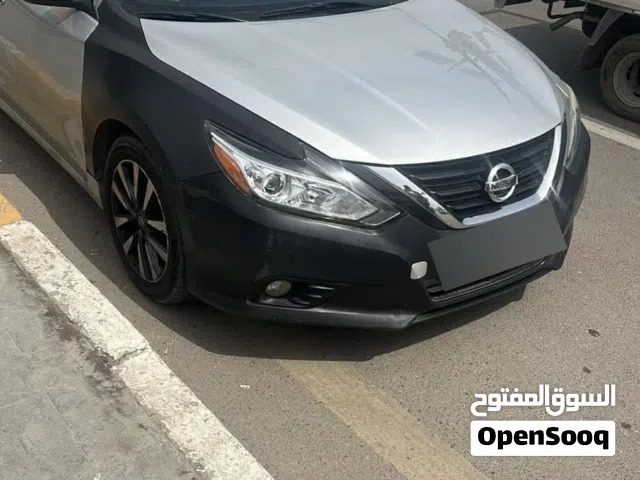 2017 نيسان التيما SL