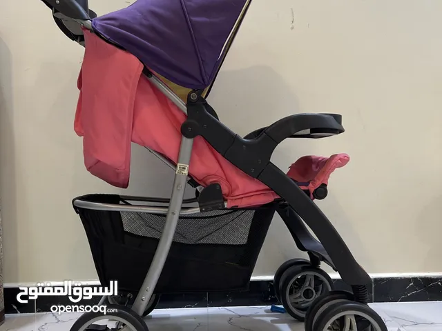 عربية اطفال قابلة للطي لتوفير المساحة نضيفة واستخدام خفيف السعر 18 دينار وقابل للتفاوض بالمعقول