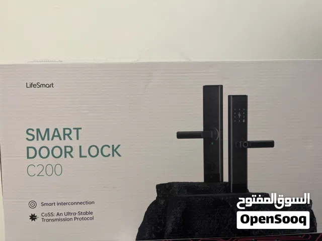 "للبيع قفل ذكي LifeSmart C200