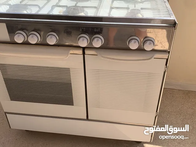 غاز و فرن للمطبخ