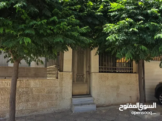 شقة للبيع تصلح كاستثمار لفتح مشروع سوبرماركت والسكن