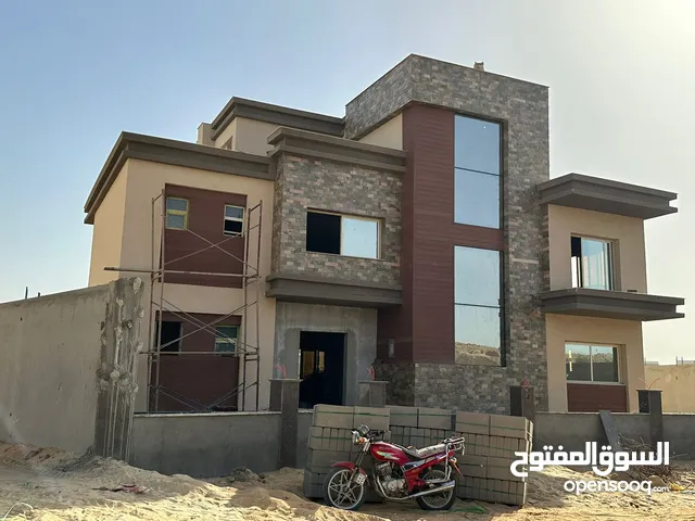 200 m2 3 Bedrooms Villa for Sale in Cairo Fifth Settlement