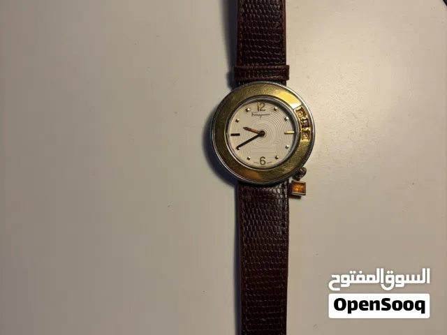 الساعه نسائيه سويسريه من Salvatore Ferragamo