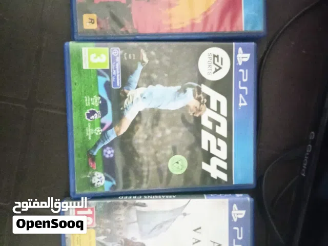 بلايستيشن 4 للبيع مستعمله بحاله ممتازه