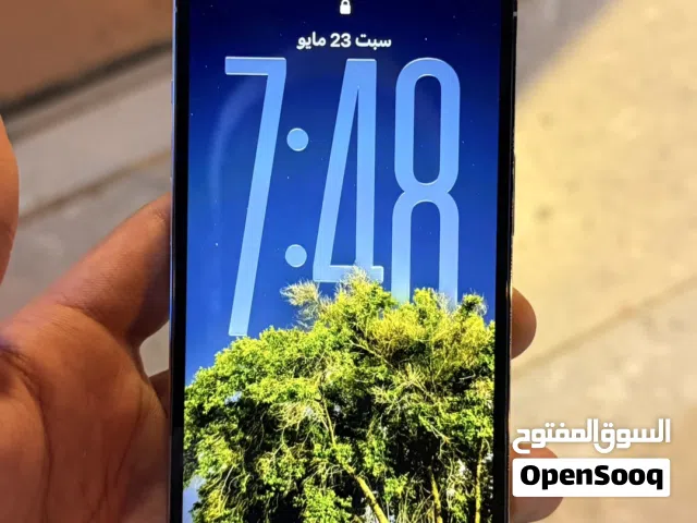 Apple iPhone 13 Pro 256 GB in Al Dakhiliya