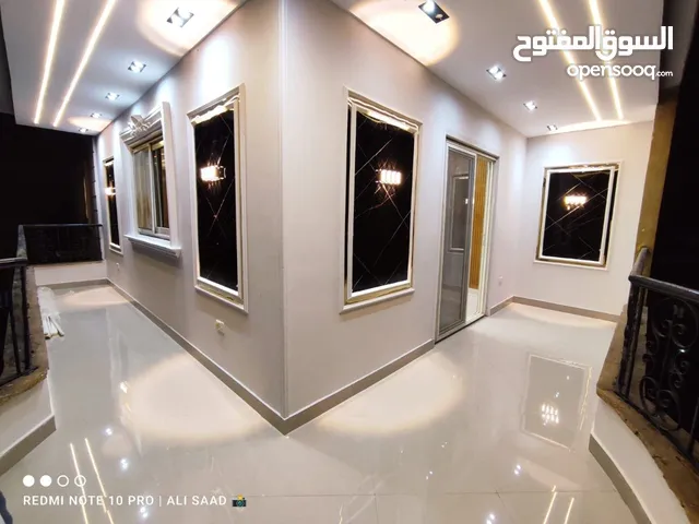 192m2 3 Bedrooms Apartments for Sale in Giza Hadayek al-Ahram