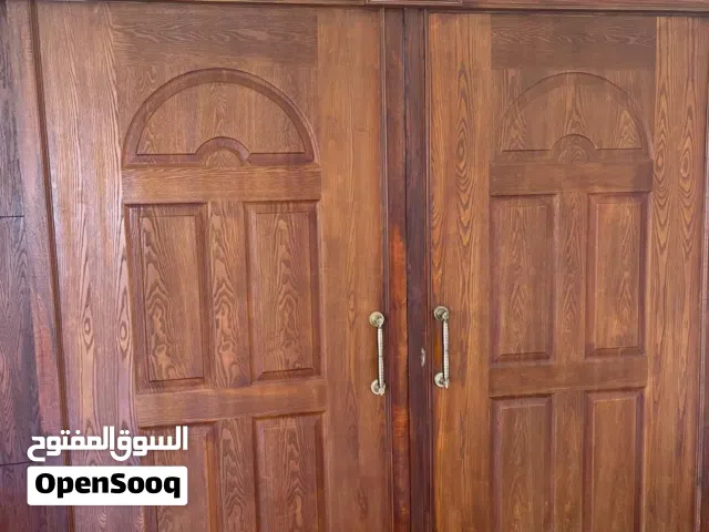 ابواب سحب داخلية عدد اثنين
