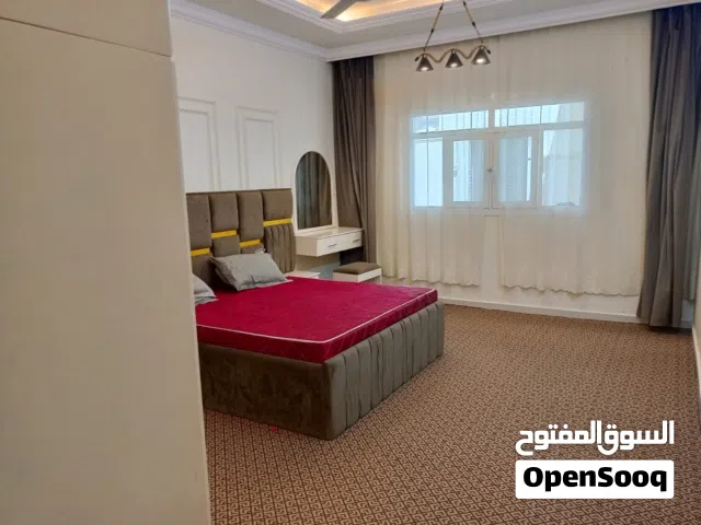 200 m2 3 Bedrooms Townhouse for Rent in Al Sharqiya Ja'alan Bani Bu Ali