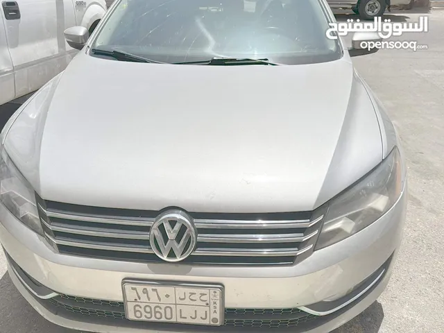 Used Volkswagen Passat in Al Madinah