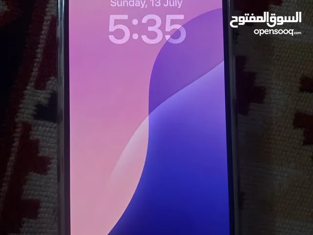White iPhone 13