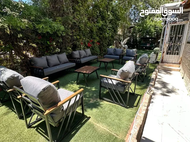 اطقم جلسات خارجية ومراجيح بعدة موديلات
