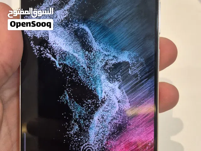 s22+ لا يشكو من اي عيوب سوى بعض الخدوش