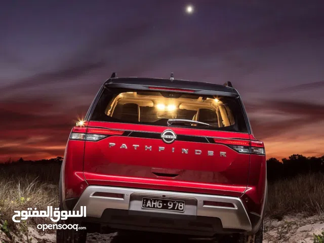 نيسان بايفيندر 23 SL