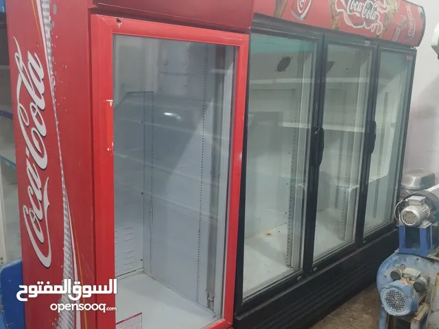 تلاجات مكشوفة وفرديه وماكينات قهوة للبيع